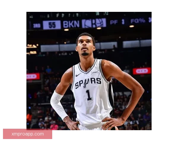 文班亚马空砍高分惜加时失利生涯对约基奇战绩仍落后